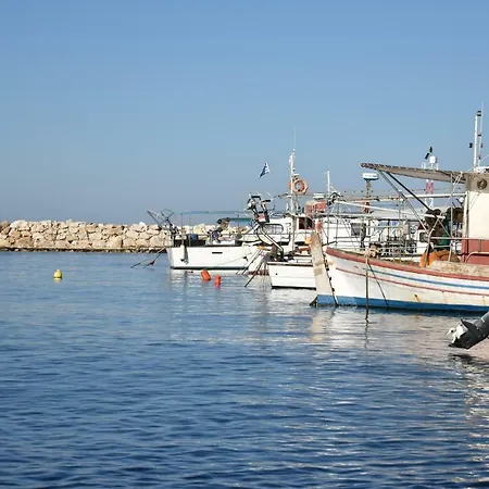 Roses Дом отдыха *